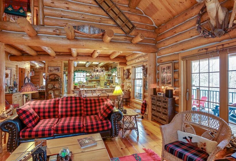 Quiet Thompsonville Log Home: Deck & River Access!