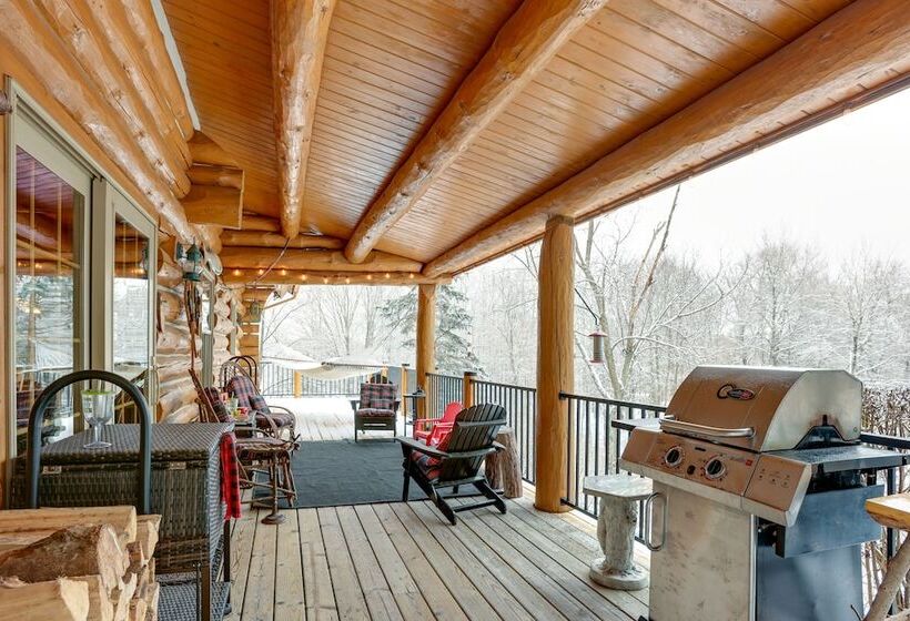Quiet Thompsonville Log Home: Deck & River Access!