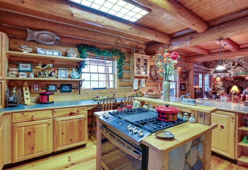 Quiet Thompsonville Log Home: Deck & River Access!
