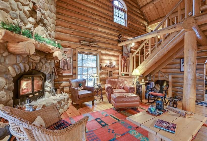 Quiet Thompsonville Log Home: Deck & River Access!