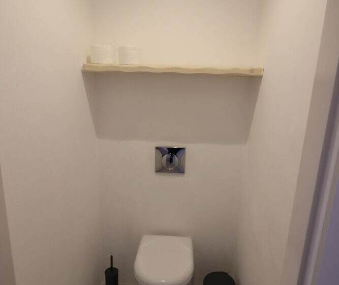 Flisvos Beach Apartments