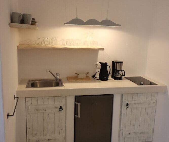 Flisvos Beach Apartments