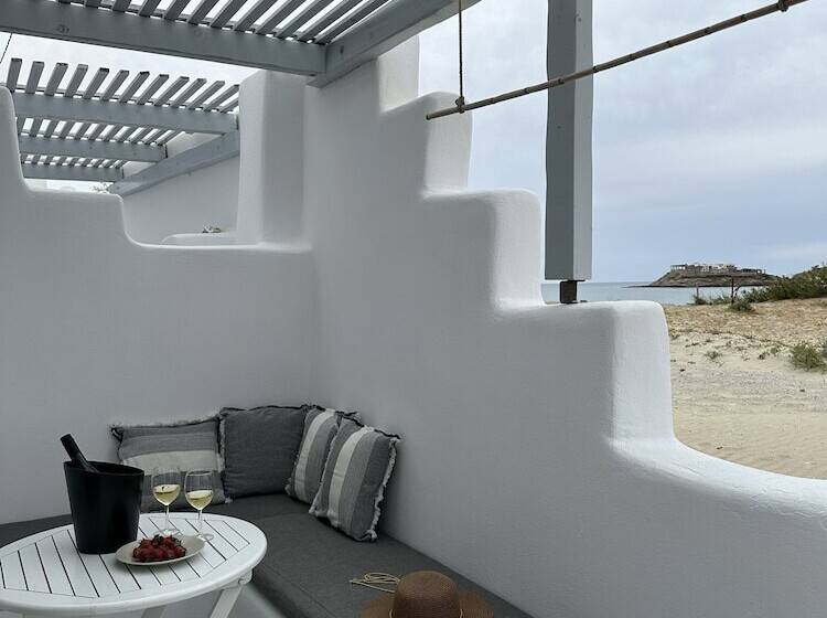 Flisvos Beach Apartments