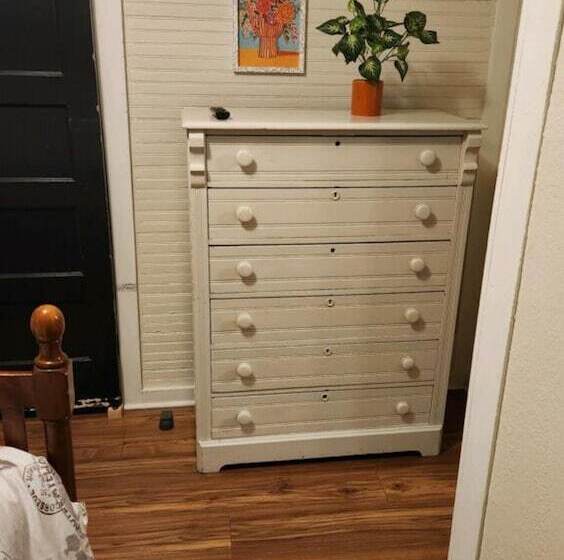 Frank Howard 111 Farmhouse