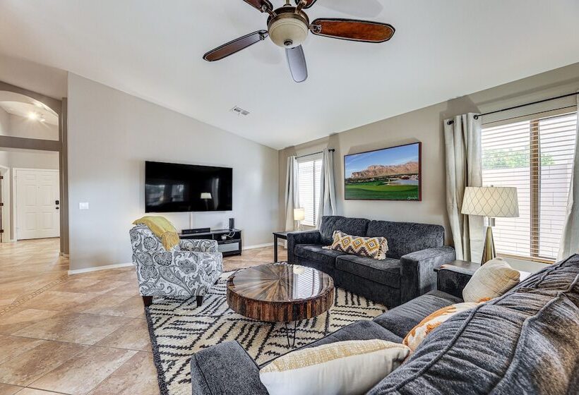 Gold Canyon Vacation Rental: 1 Mi To Golf Course