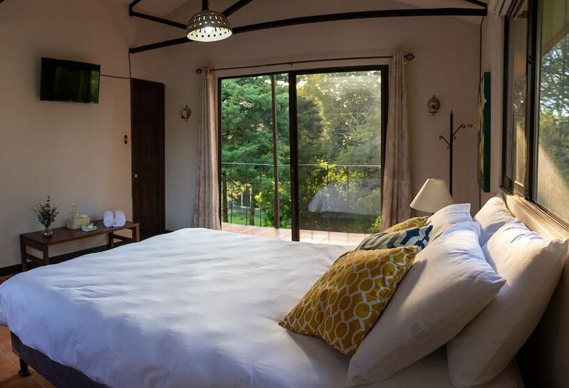 Guácima Escondida Hotel Boutique