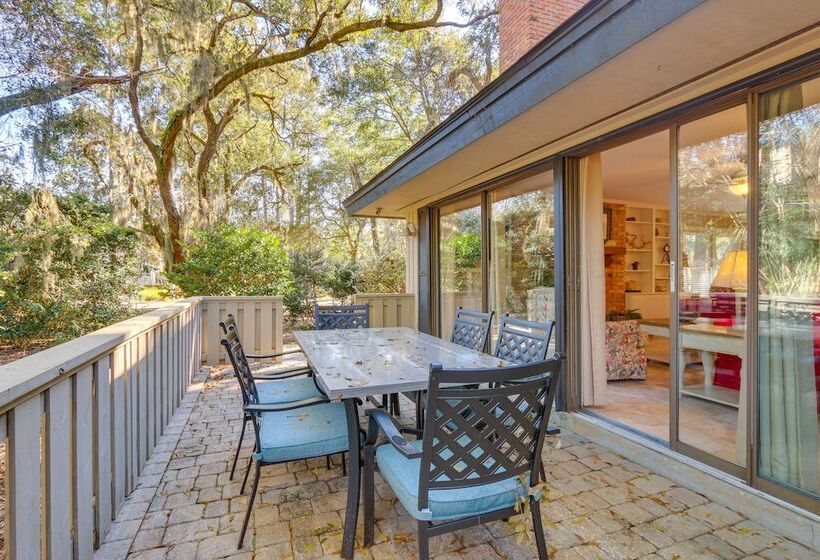 Hilton Head Island Resort Home W/ Community Beach!