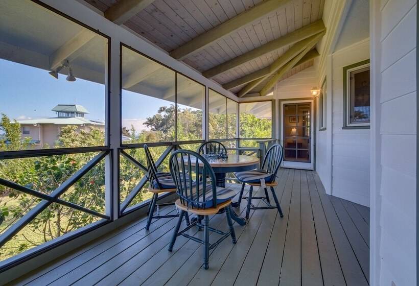 Honomu Home W/ Screened Lanai + Ocean Views!