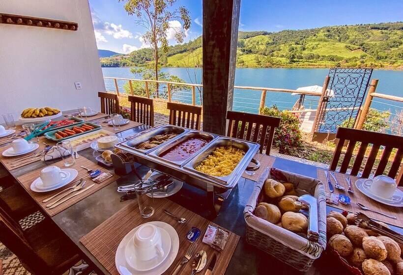 فندق فئة نجمة واحدة Bica D água Boutique