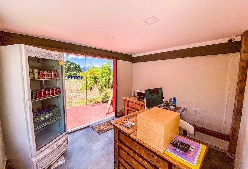 فندق فئة نجمة واحدة Bica D água Boutique