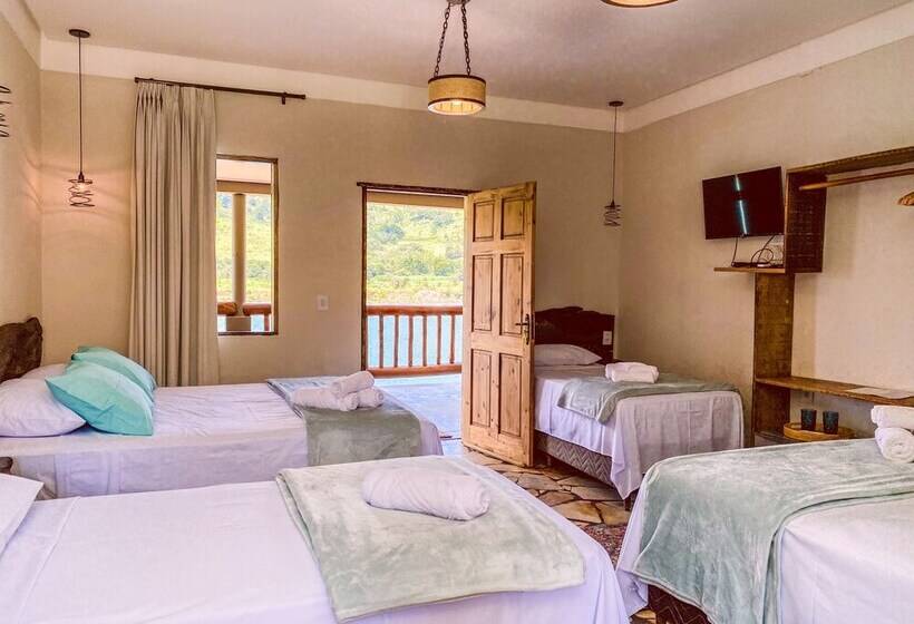 فندق فئة نجمة واحدة Bica D água Boutique