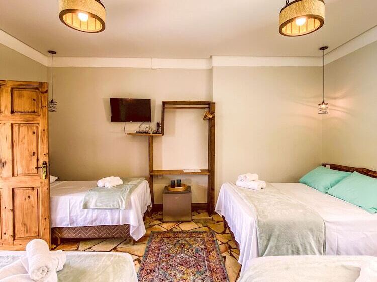 فندق فئة نجمة واحدة Bica D água Boutique