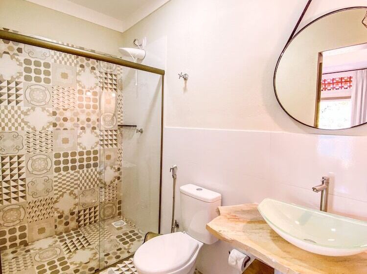 فندق فئة نجمة واحدة Bica D água Boutique