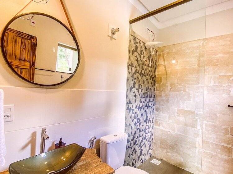 فندق فئة نجمة واحدة Bica D água Boutique