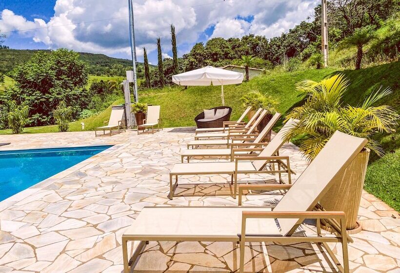 فندق فئة نجمة واحدة Bica D água Boutique