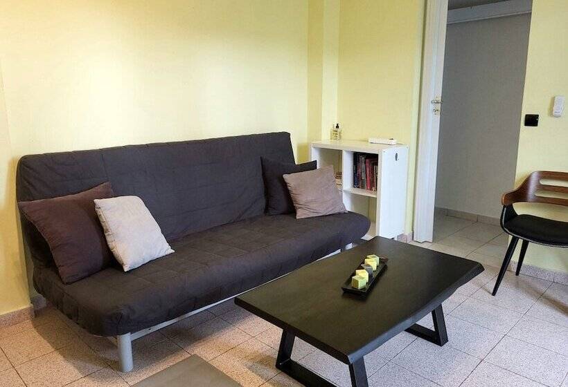 פונדק Black Fig