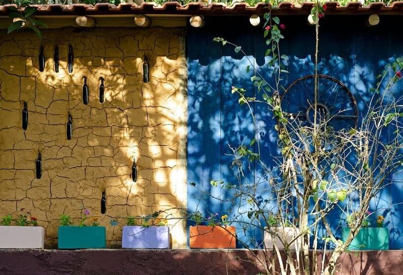 مسافرخانه Chalés Karunâ