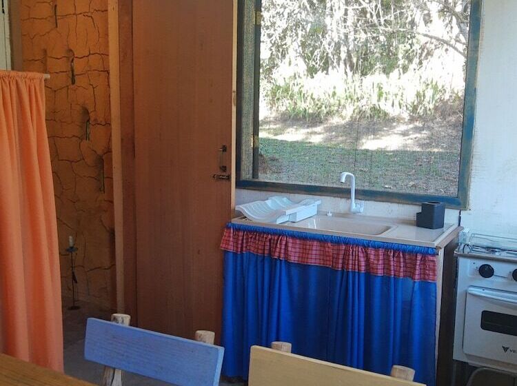 مسافرخانه Chalés Karunâ