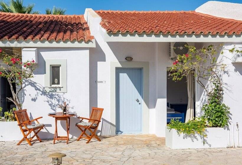 ホテル Costa Avithos