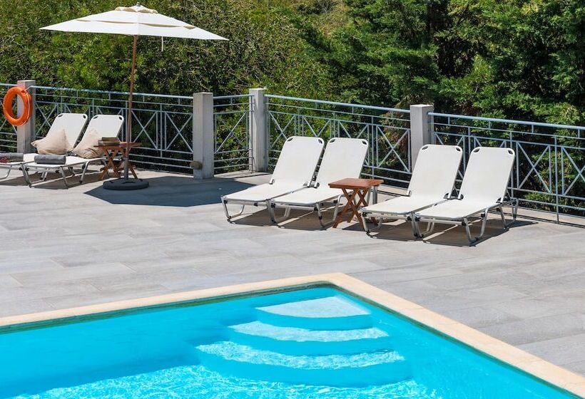 ホテル Costa Avithos