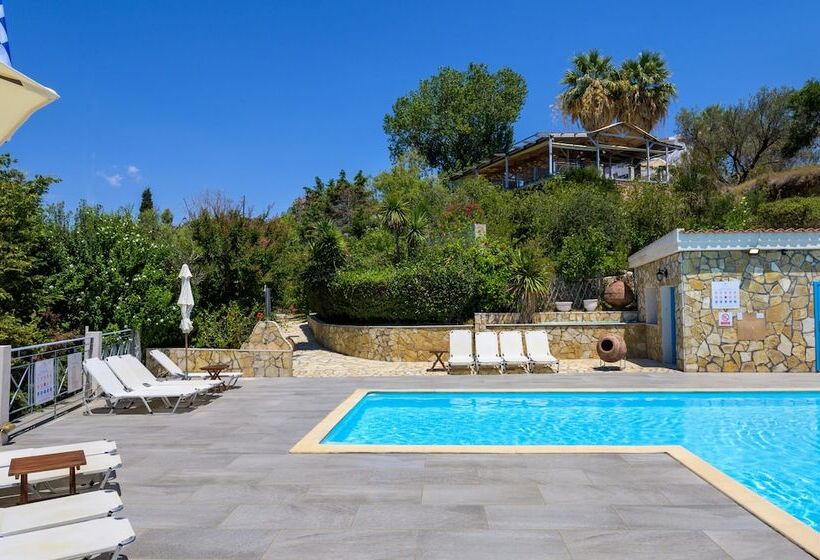 ホテル Costa Avithos