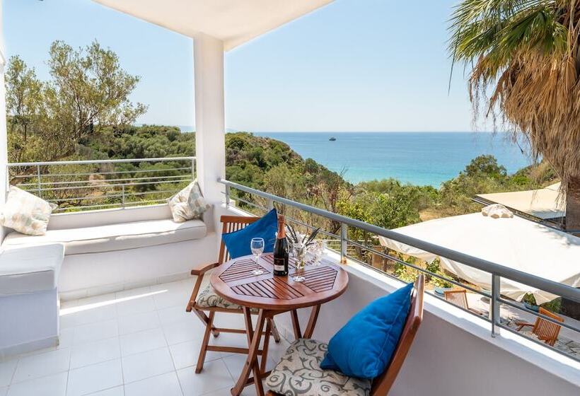 ホテル Costa Avithos