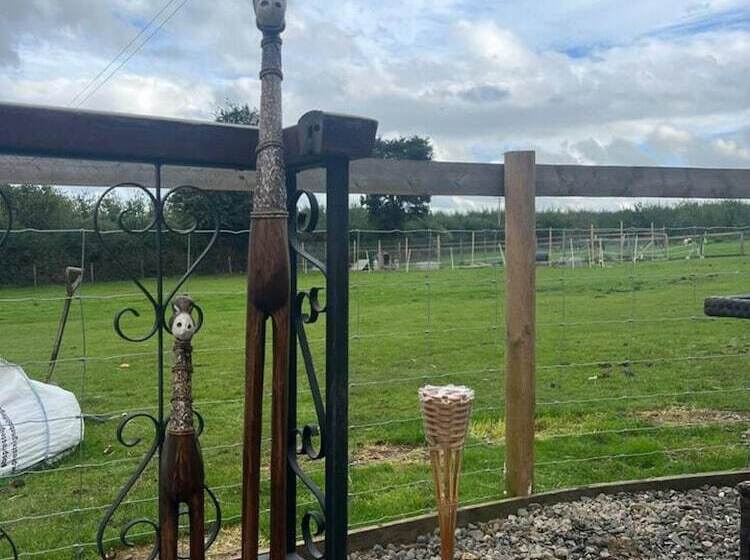 فندق Bridie Rose   Hot Tub Extra Charge Exotic Animals