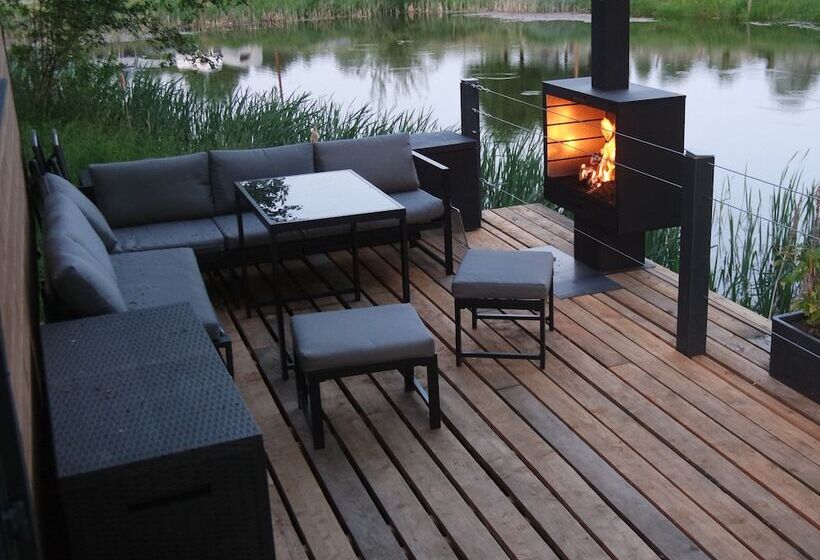 Отель Denkmalgeschütztes Rittergut Hexenburg