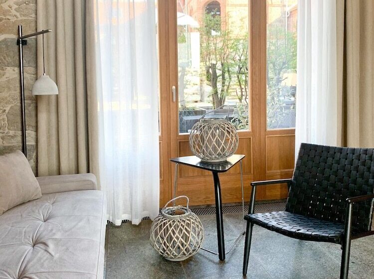 בית מלון כפרי Denkmalgeschütztes Rittergut Hexenburg