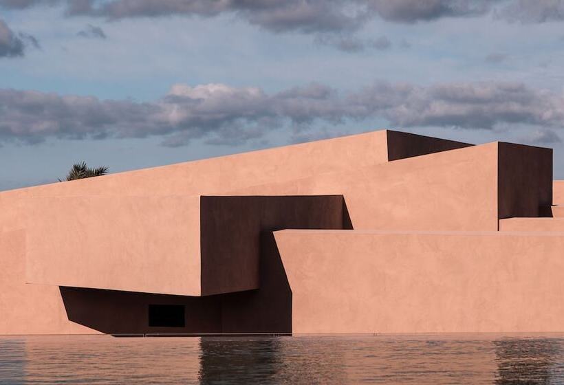 هتل Domes Novos Santorini, Autograph Collection