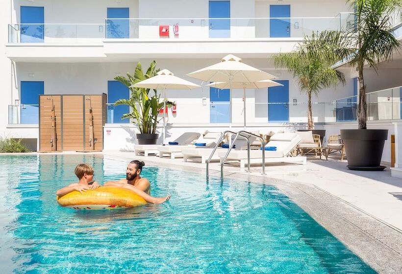 ホテル Euphoria Boutique