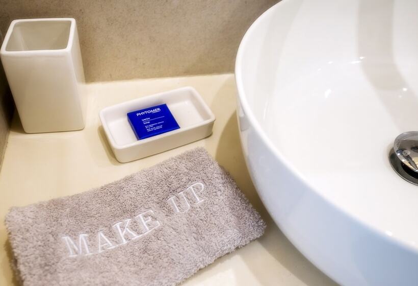 ホテル Euphoria Boutique