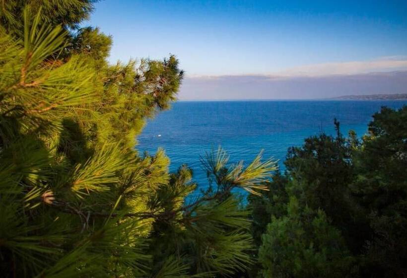 בית מלון כפרי Evripidis