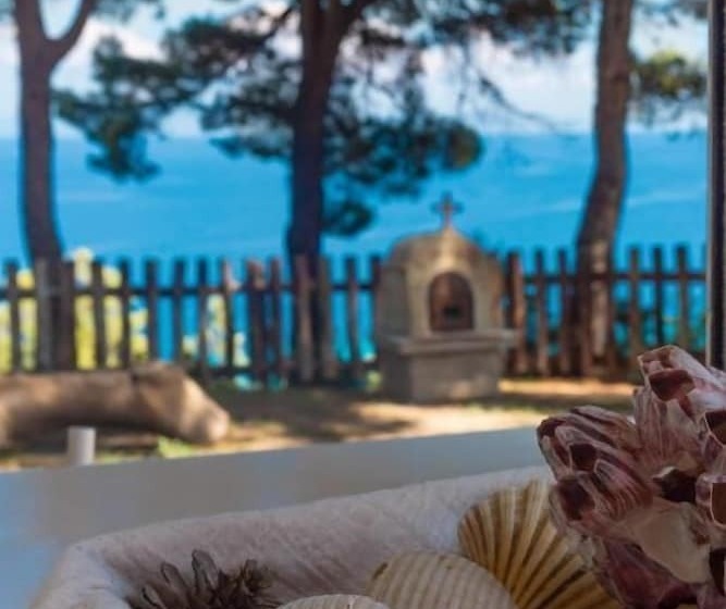 בית מלון כפרי Evripidis