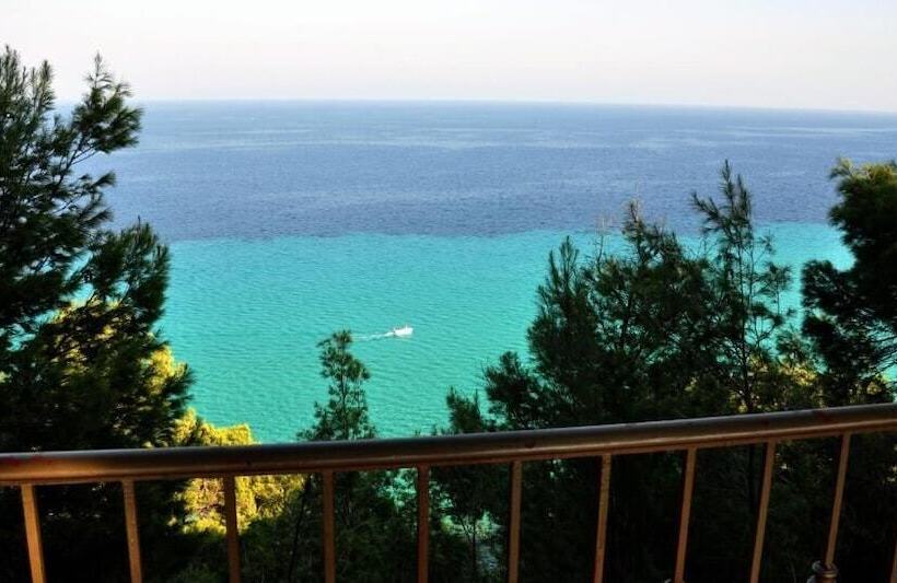 בית מלון כפרי Evripidis