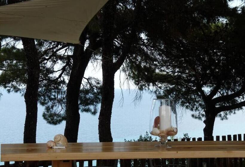 בית מלון כפרי Evripidis