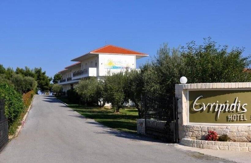 בית מלון כפרי Evripidis