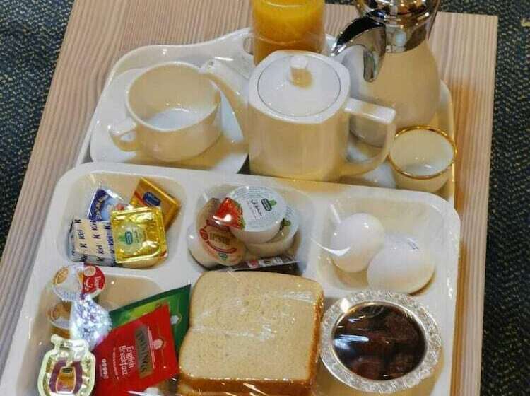 酒店 Golden Comfort