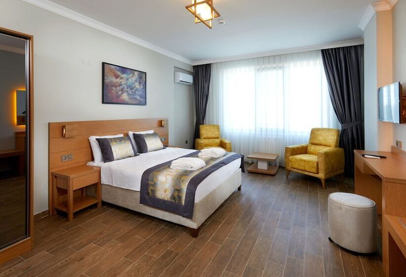 Hattusa Vacation Business Thermal Hotel Saray