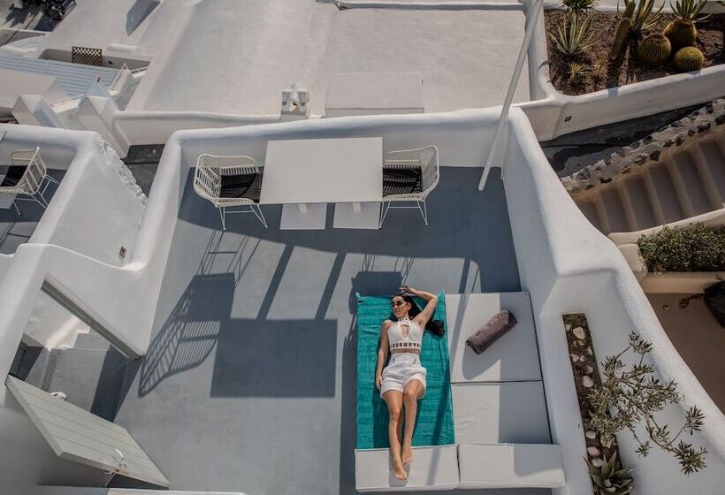 Отель Heavens Edge