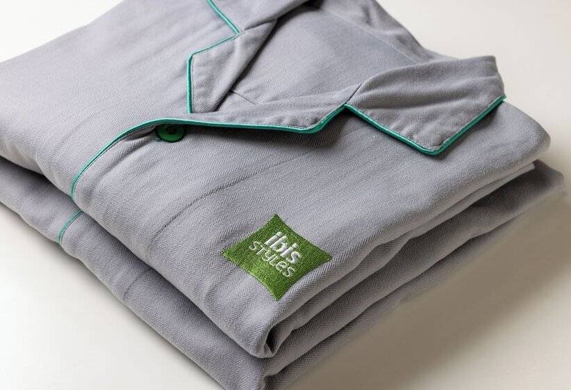 בית מלון כפרי Ibis Styles Kyoto Shijo