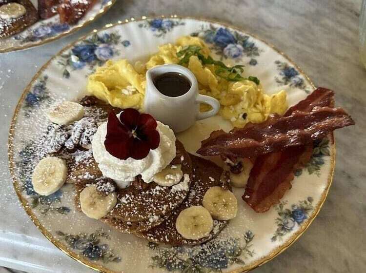 בית מלון כפרי The Inn On Knowles Hill