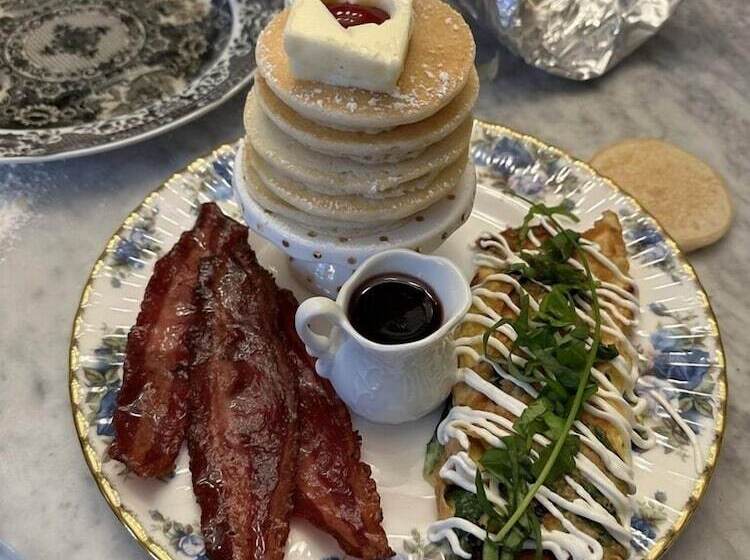 בית מלון כפרי The Inn On Knowles Hill