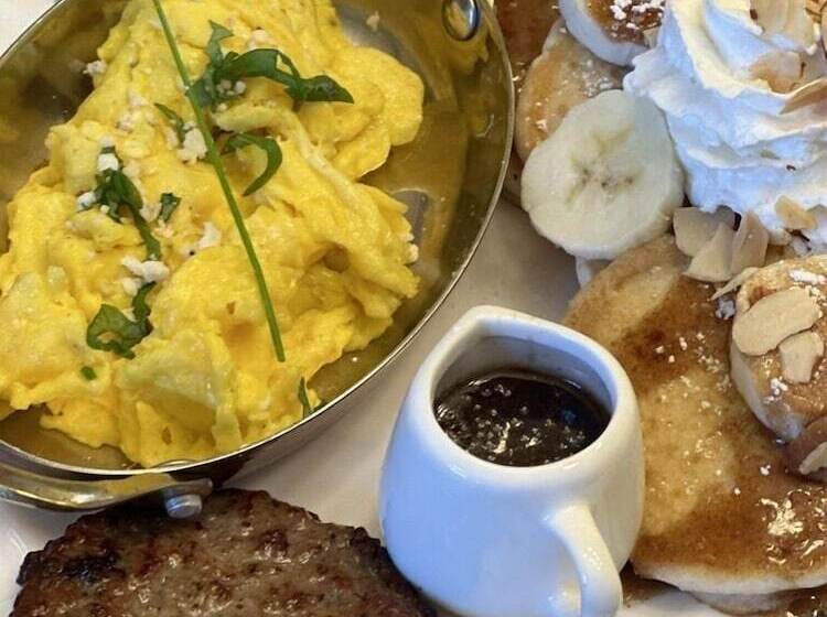 בית מלון כפרי The Inn On Knowles Hill