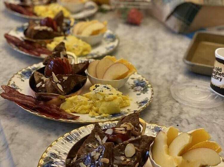 בית מלון כפרי The Inn On Knowles Hill