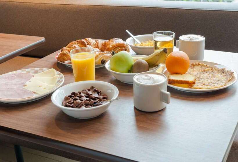 בית מלון כפרי Kyriad Rouen Sud   Oissel