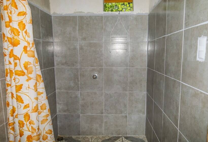 فندق La Muñequita Lodge