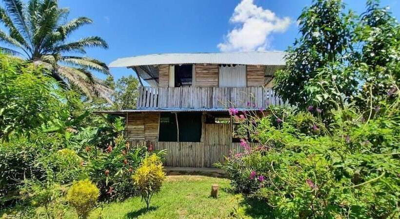 فندق La Muñequita Lodge