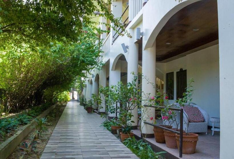 Hotel Lukay Las Brisas