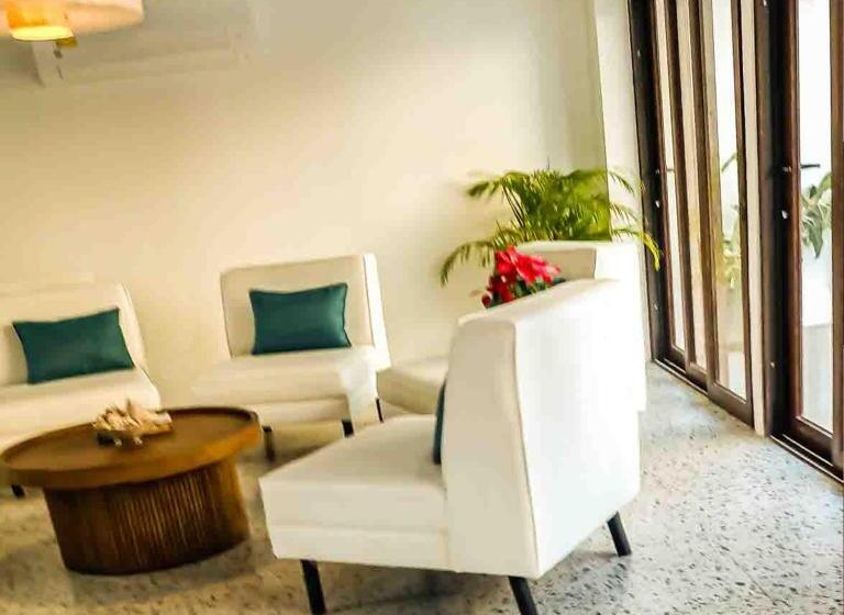 Hotel Lukay Las Brisas